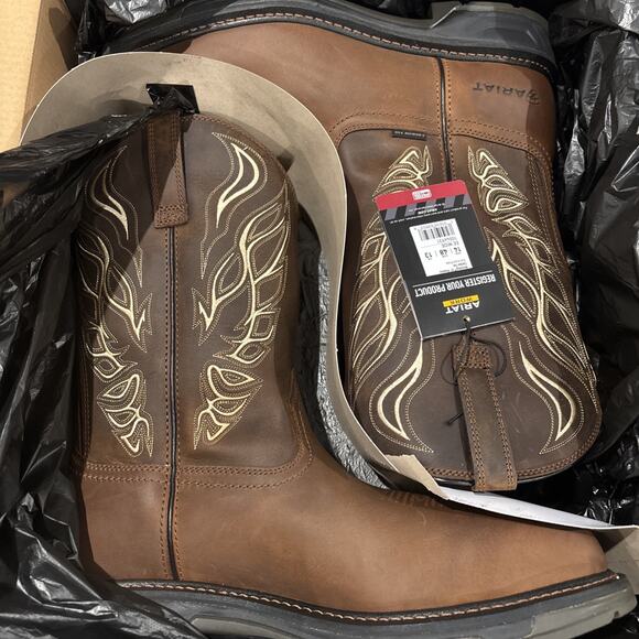 Ariat Men's Workhog Xt Phoenix Carbon Toe Work Boot Distressed Brown 14 EE Wide - Picture 8 of 12